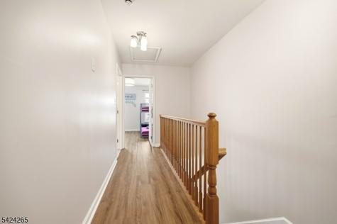 424 Hartford Drive Nutley NJ 07110