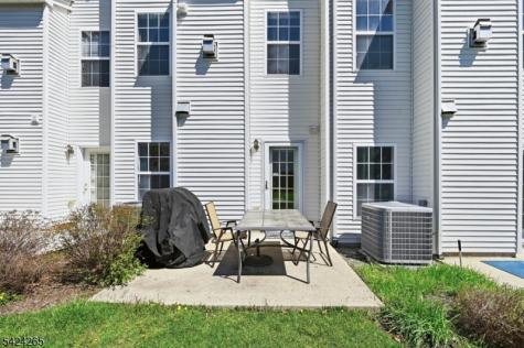 424 Hartford Drive Nutley NJ 07110