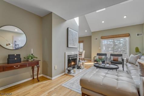 4 Currey Lane West Orange NJ 07052