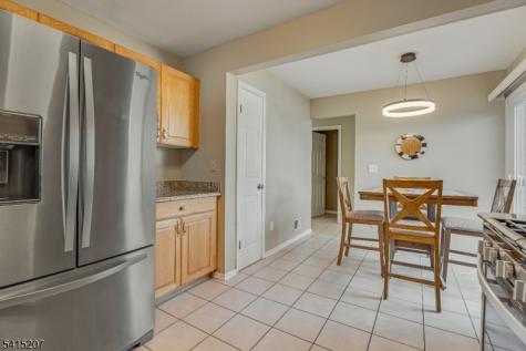 4 Currey Lane West Orange NJ 07052