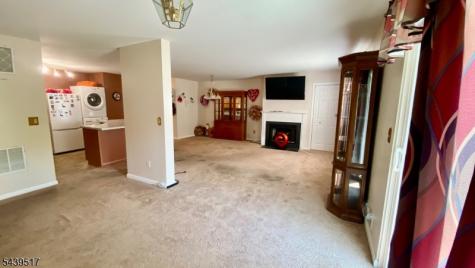 74 Falcon Ridge Way Hamburg NJ 07419