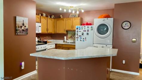 74 Falcon Ridge Way Hamburg NJ 07419