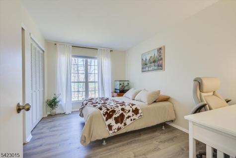 95 Sapphire Lane Franklin NJ 08823