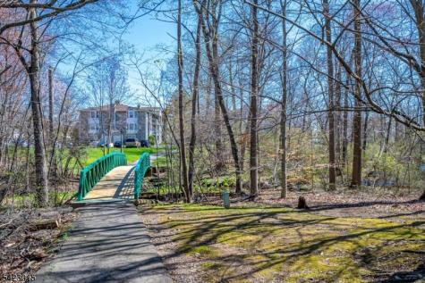 95 Sapphire Lane Franklin NJ 08823