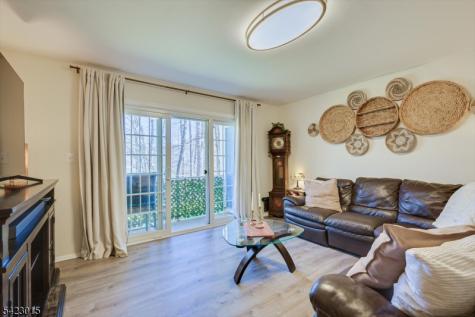 95 Sapphire Lane Franklin NJ 08823