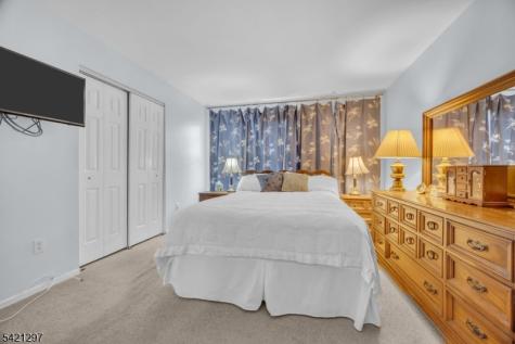 123 Harrow Drive Franklin NJ 08873