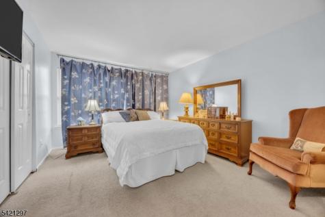123 Harrow Drive Franklin NJ 08873