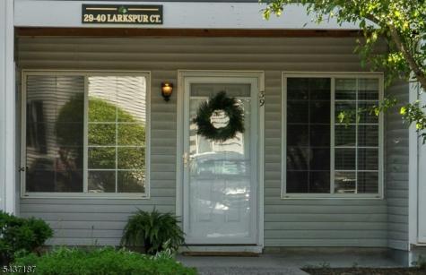 39 Larkspur Court Bedminster NJ 07921