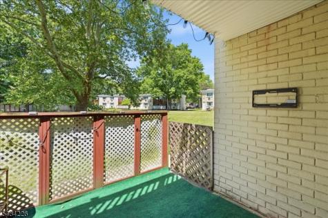18 Lake Avenue East Brunswick NJ 08816