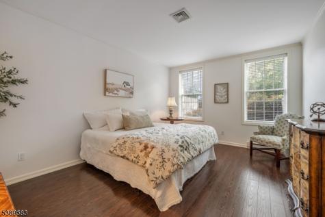 140 Bellair Road Ridgewood Village NJ 07450