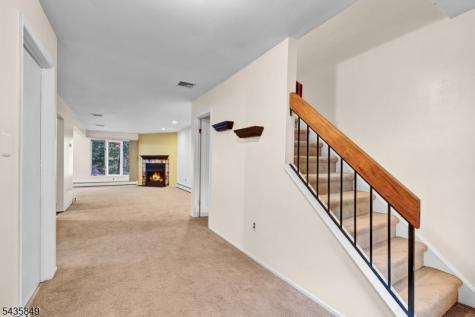 89 Stockton Court Parsippany-troy Hills NJ 07950