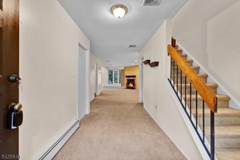 89 Stockton Court Parsippany-troy Hills NJ 07950