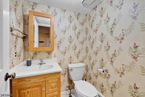 89 Stockton Court Parsippany-troy Hills NJ 07950