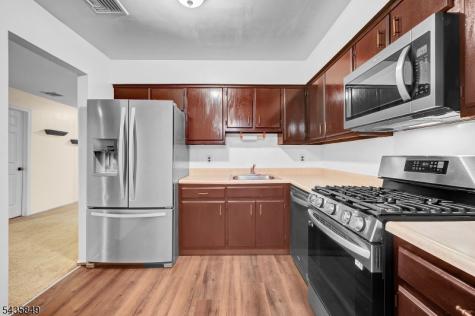 89 Stockton Court Parsippany-troy Hills NJ 07950