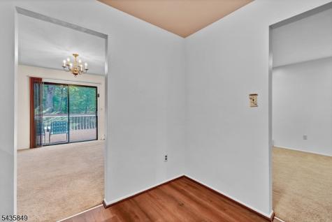 89 Stockton Court Parsippany-troy Hills NJ 07950