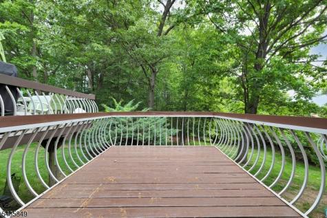89 Stockton Court Parsippany-troy Hills NJ 07950