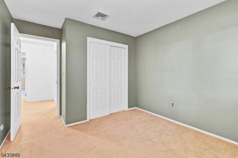 89 Stockton Court Parsippany-troy Hills NJ 07950