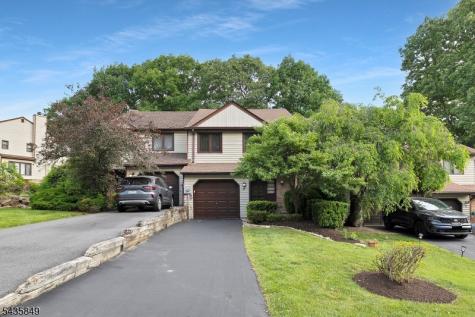 89 Stockton Court Parsippany-troy Hills NJ 07950