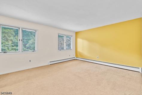 89 Stockton Court Parsippany-troy Hills NJ 07950