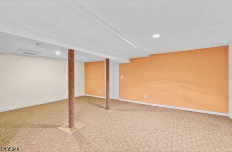 89 Stockton Court Parsippany-troy Hills NJ 07950
