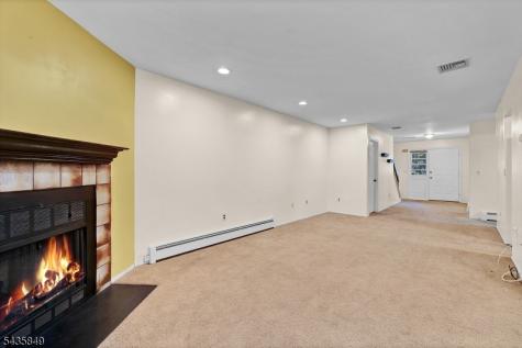 89 Stockton Court Parsippany-troy Hills NJ 07950