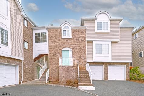 6 Whispering Way W Berkeley Heights NJ 07922