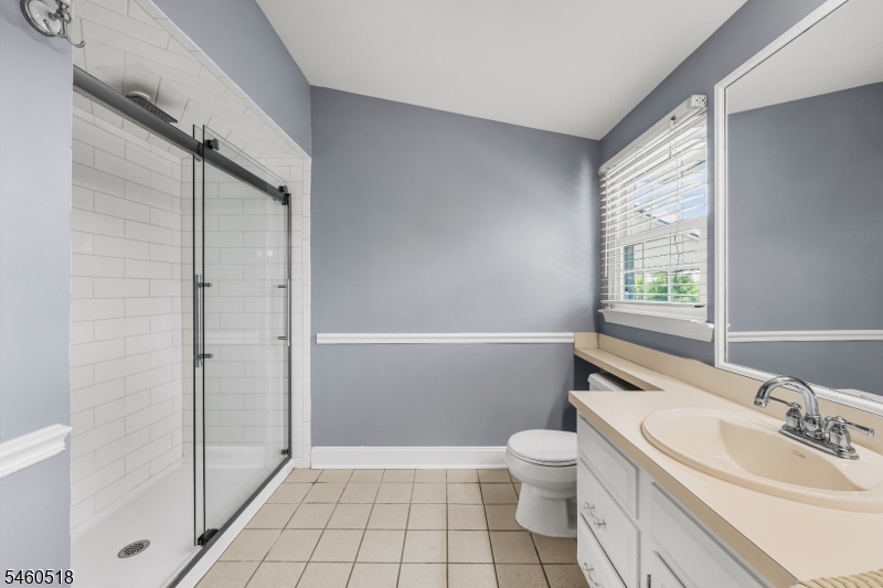5 Evans Court Bedminster NJ 07921