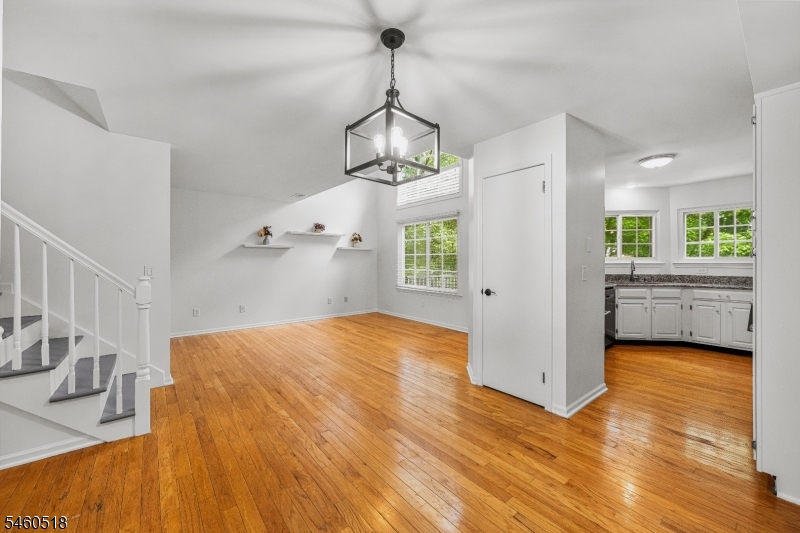 5 Evans Court Bedminster NJ 07921