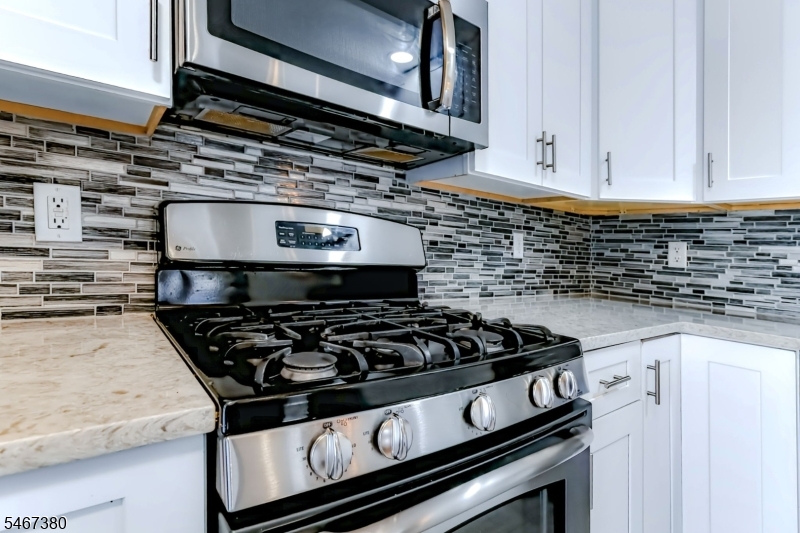131 Adamecs Way South Amboy NJ 08879
