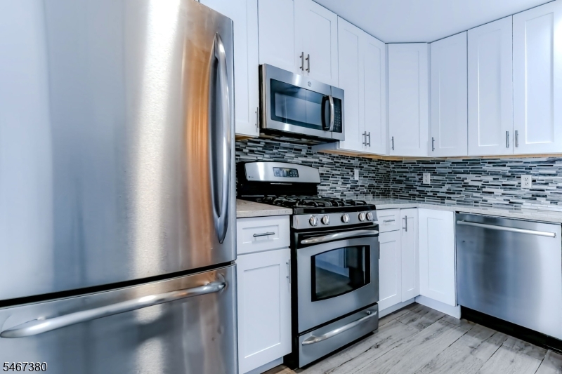 131 Adamecs Way South Amboy NJ 08879