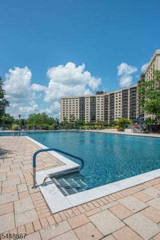 2 Claridge Drive Verona NJ 07044