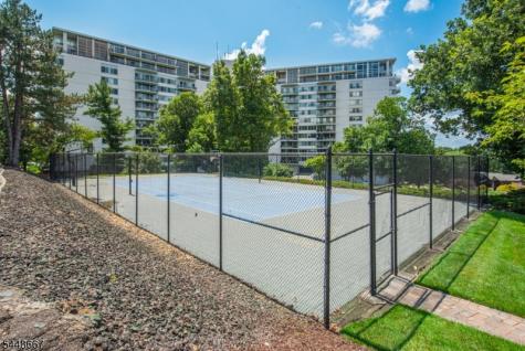 2 Claridge Drive Verona NJ 07044