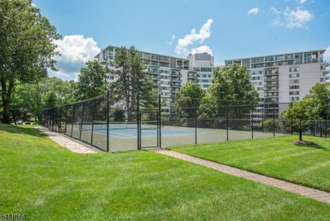 2 Claridge Drive Verona NJ 07044