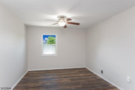 504 Nottingham Way Raritan NJ 08822