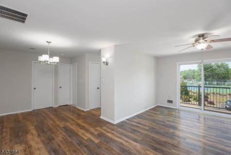 504 Nottingham Way Raritan NJ 08822