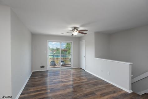 504 Nottingham Way Raritan NJ 08822