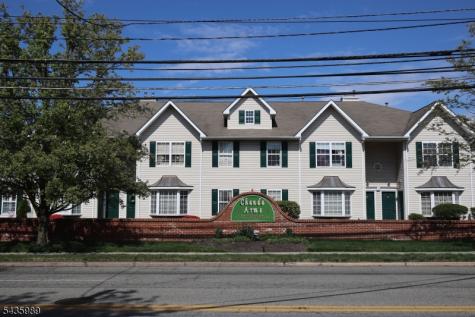 34 Chanda Court Clifton NJ 07012