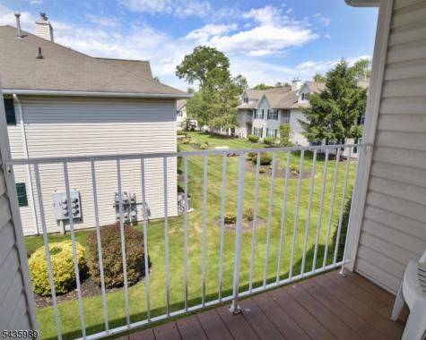 34 Chanda Court Clifton NJ 07012
