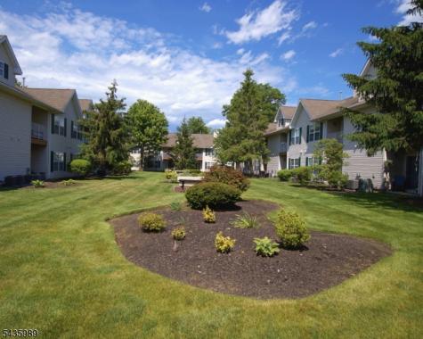 34 Chanda Court Clifton NJ 07012