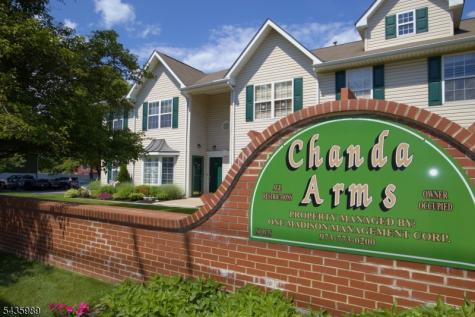 34 Chanda Court Clifton NJ 07012