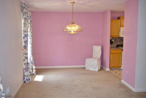 34 Chanda Court Clifton NJ 07012