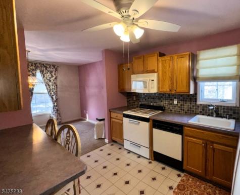 34 Chanda Court Clifton NJ 07012