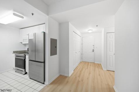 100 Old Palisade Rd1613 Fort Lee NJ 07024