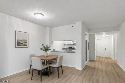 100 Old Palisade Rd1613 Fort Lee NJ 07024