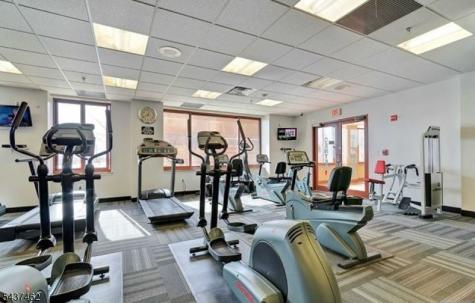 100 Old Palisade Rd1613 Fort Lee NJ 07024