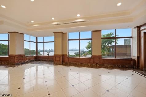 100 Old Palisade Rd1613 Fort Lee NJ 07024