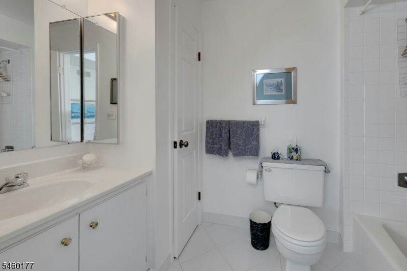 70 Keats Way Morris NJ 07960