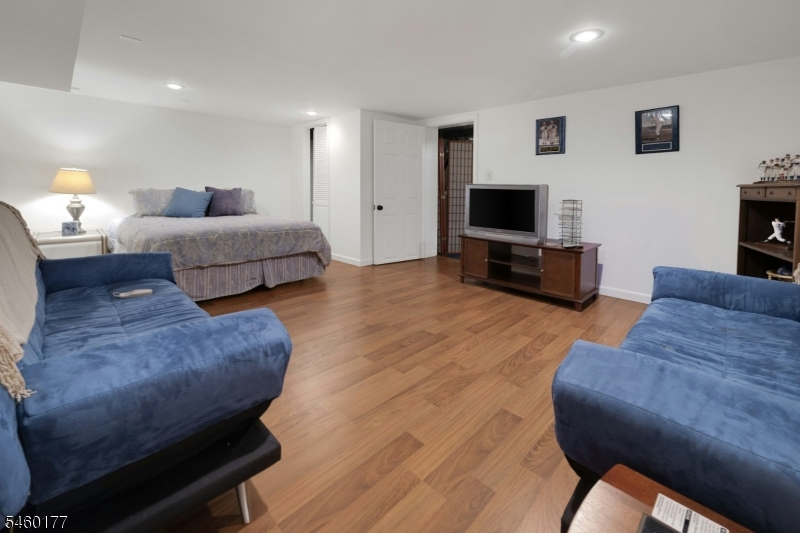 70 Keats Way Morris NJ 07960