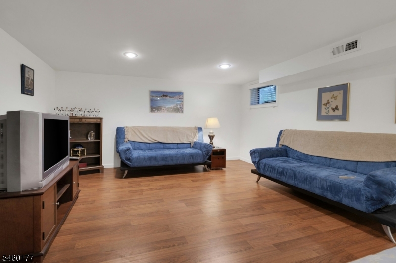 70 Keats Way Morris NJ 07960