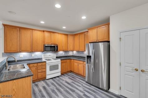 7204 Westover Way Franklin NJ 08873